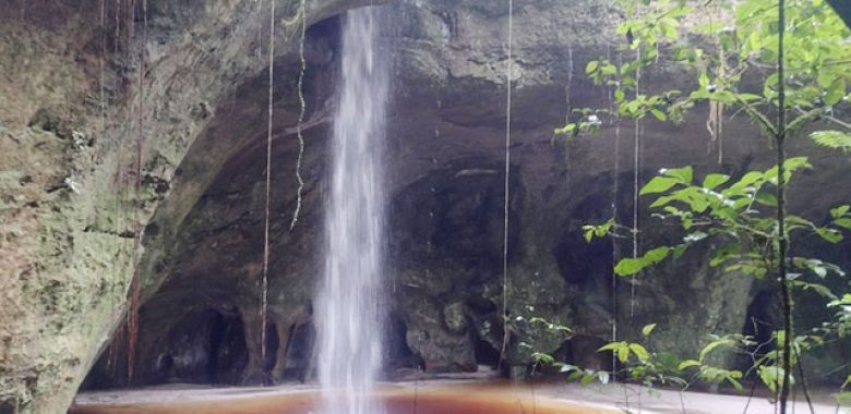 Caverna do Maruaga Presidente Figueiredo